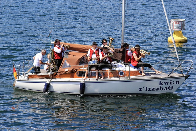 仅是双方力 仅是双方力